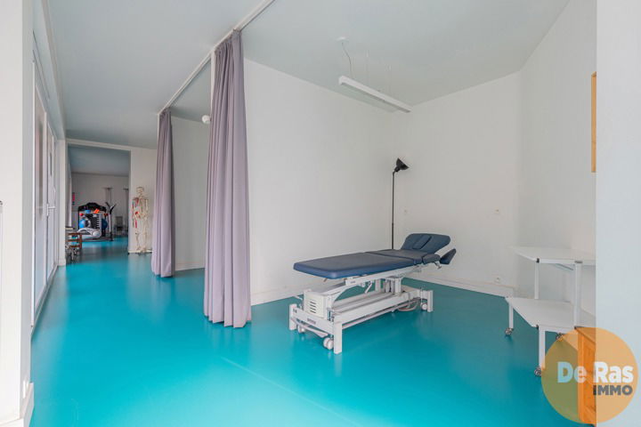 Commerciële ruimte te koop in Appels 9200 349000.00€ slaapkamers 177.00m² - Zoekertje 277834