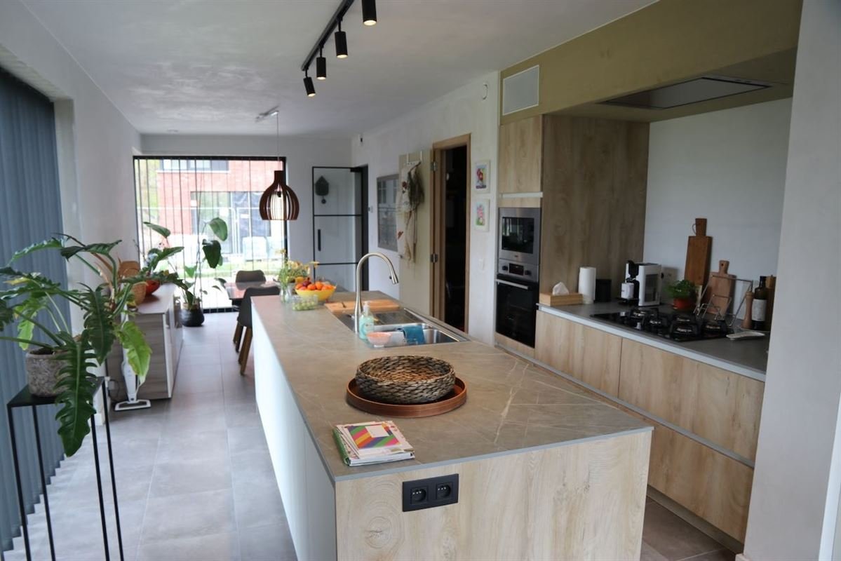 Huis te koop in Mariakerke 9030 429250.00€ 4 slaapkamers 157.00m² - Zoekertje 89769