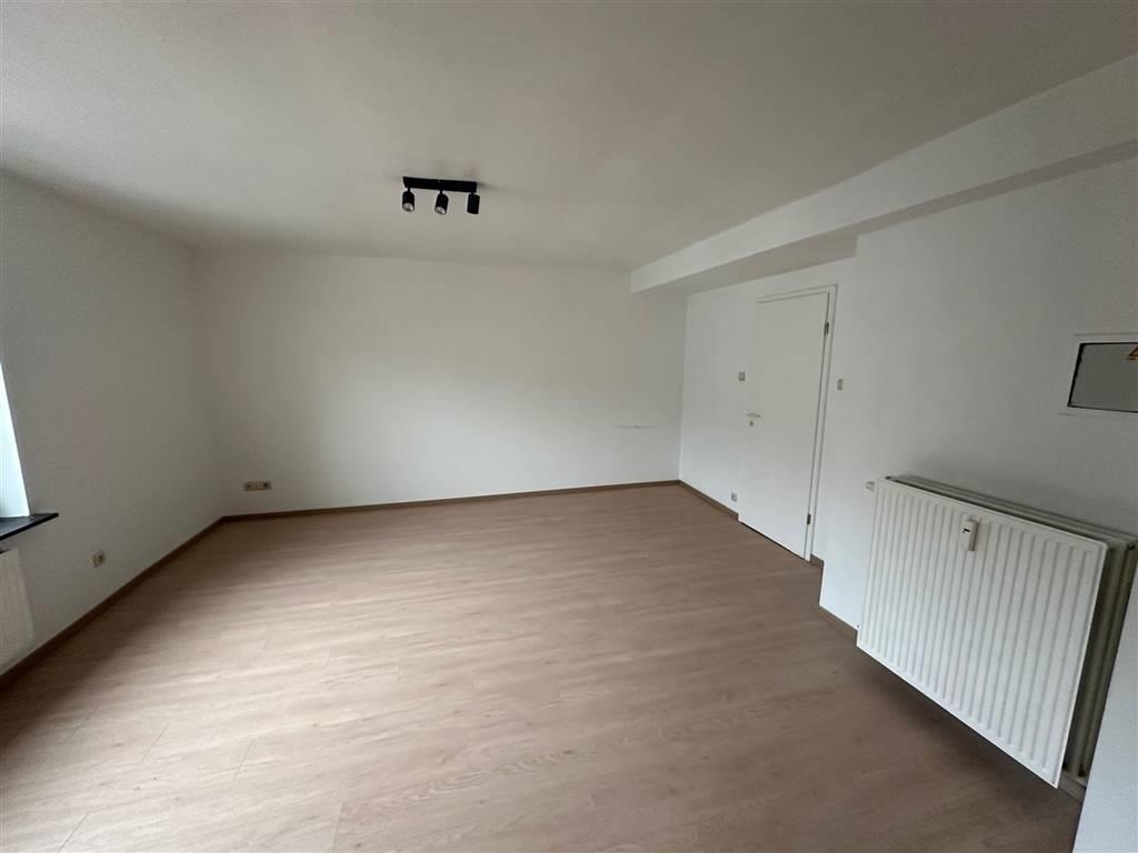 Appartement te  huur in Aalst 9300 600.00€ 1 slaapkamers m² - Zoekertje 1335370