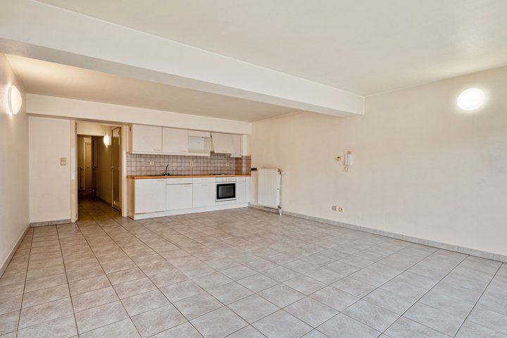 Appartement te  koop in Geraardsbergen 9500 139000.00€ 1 slaapkamers 81.00m² - Zoekertje 1336637