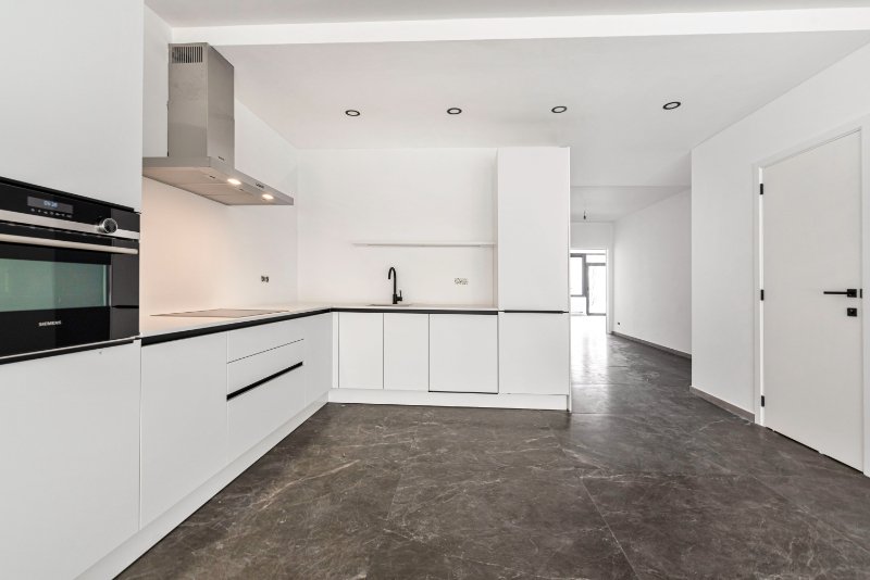 Appartement te  koop in Sint-Niklaas 9100 315000.00€ 2 slaapkamers 135.00m² - Zoekertje 1338266