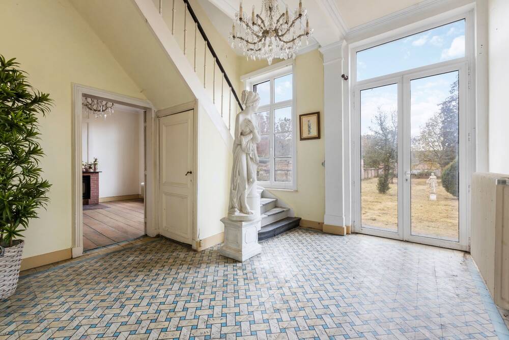 Huis te  koop in Hamme 9220 779000.00€  slaapkamers 535.00m² - Zoekertje 89866