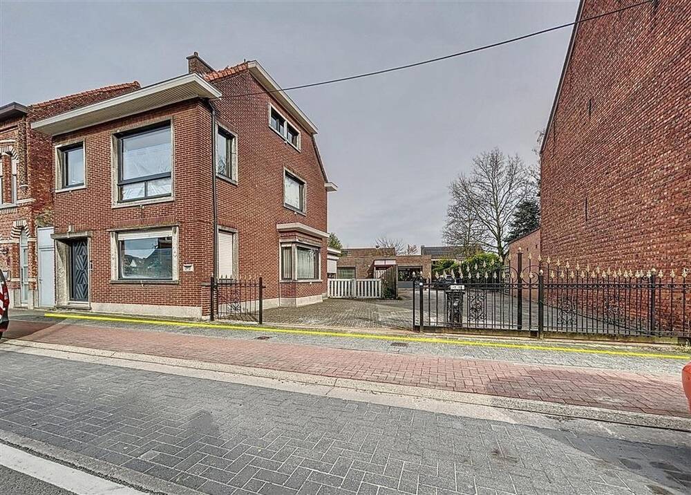 Huis te  koop in Beveren-Waas 9120 499000.00€ 4 slaapkamers 278.00m² - Zoekertje 1342687