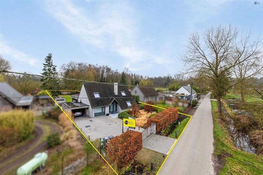 Huis te  koop in Stekene 9190 748000.00€ 3 slaapkamers 230.00m² - Zoekertje 1343674