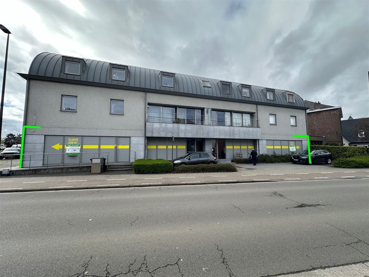 Kantoor te huur in Aalst 9300 3900.00€ slaapkamers 330.00m² - Zoekertje 90047