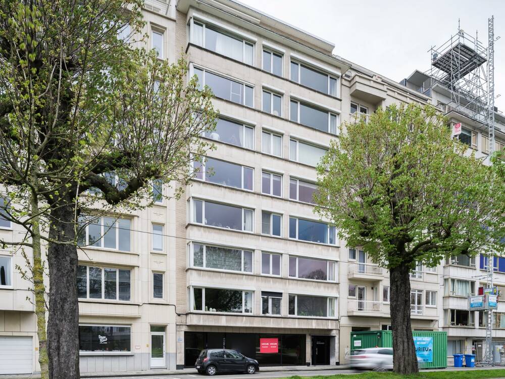 Kantoor te  koop in Gent 9000 540000.00€  slaapkamers m² - Zoekertje 1347456