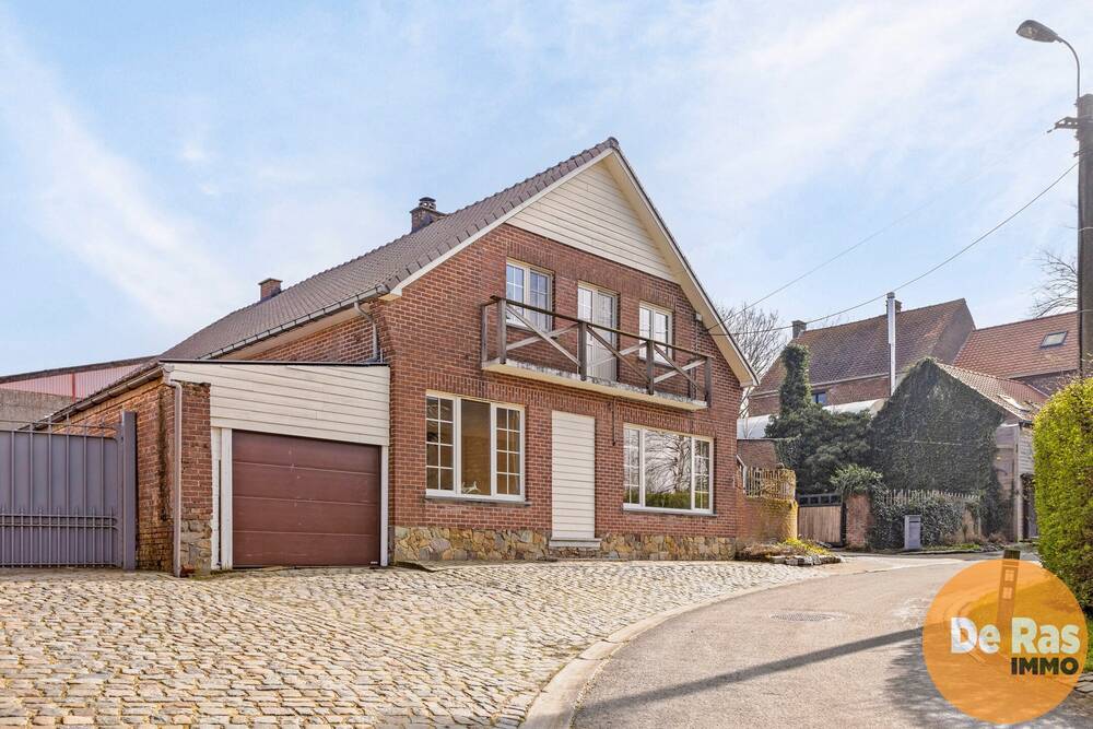 Huis te  koop in Sint-Lievens-Houtem 9520 750000.00€ 3 slaapkamers 275.00m² - Zoekertje 1349538