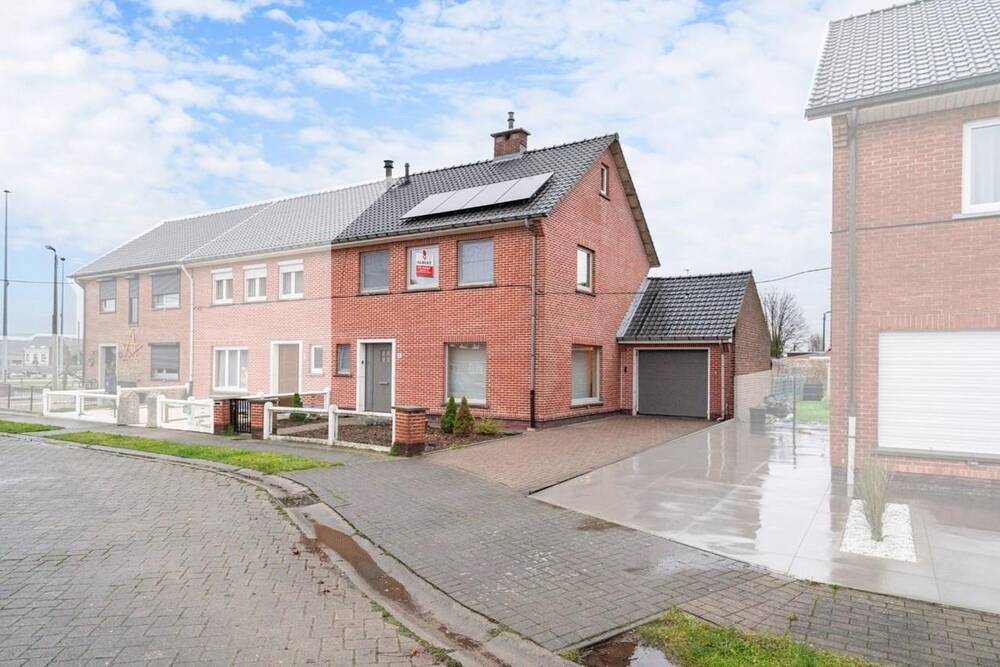 Huis te  koop in Denderleeuw 9470 385000.00€  slaapkamers 150.00m² - Zoekertje 1351572