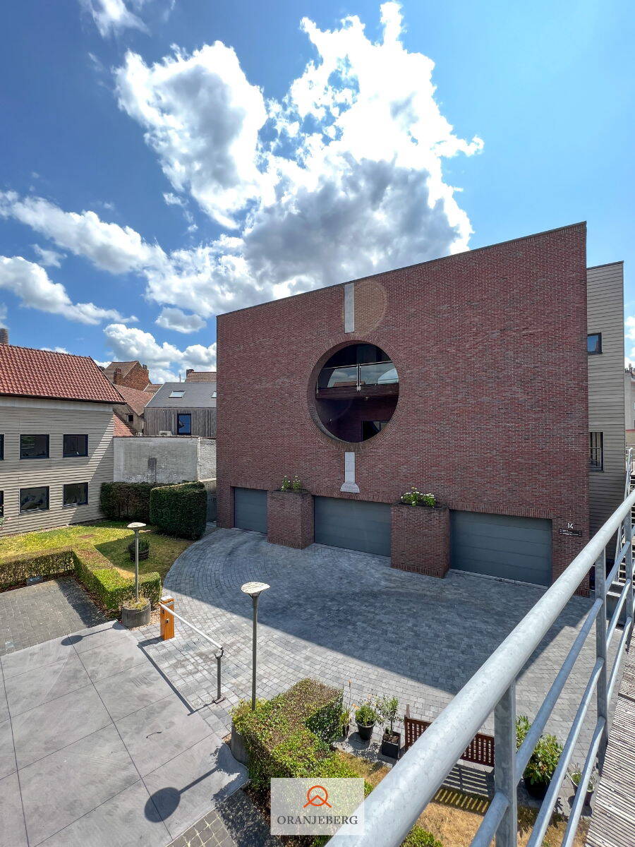 Commerciële ruimte te huur in Gent 9000 2950.00€ slaapkamers 400.00m² - Zoekertje 278087