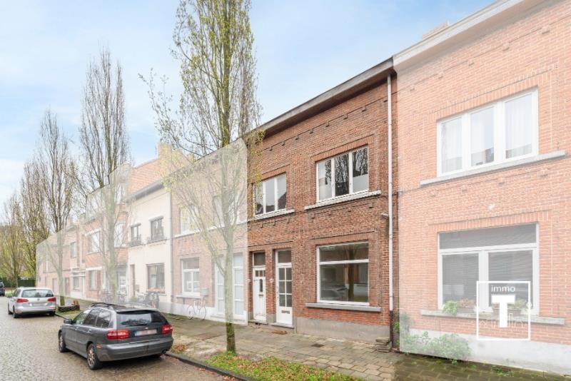 Huis te  koop in Gentbrugge 9050 324000.00€ 3 slaapkamers 150.00m² - Zoekertje 1356664