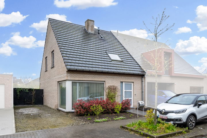 Huis te koop in Wondelgem 9032 424000.00€ 3 slaapkamers 145.00m² - Zoekertje 278128