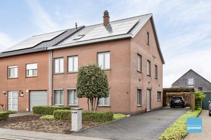 Huis te  koop in Wichelen 9260 475000.00€ 3 slaapkamers 263.00m² - Zoekertje 1360265