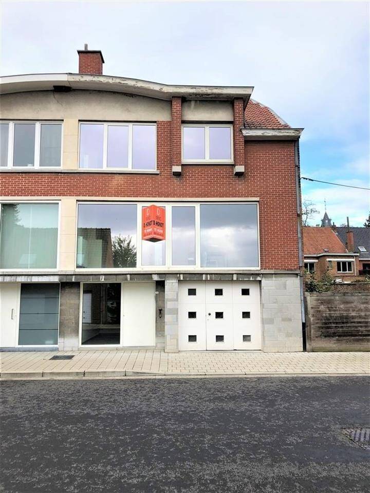 Huis te  huur in Oudenaarde 9700 1055.00€ 3 slaapkamers 193.00m² - Zoekertje 1360618
