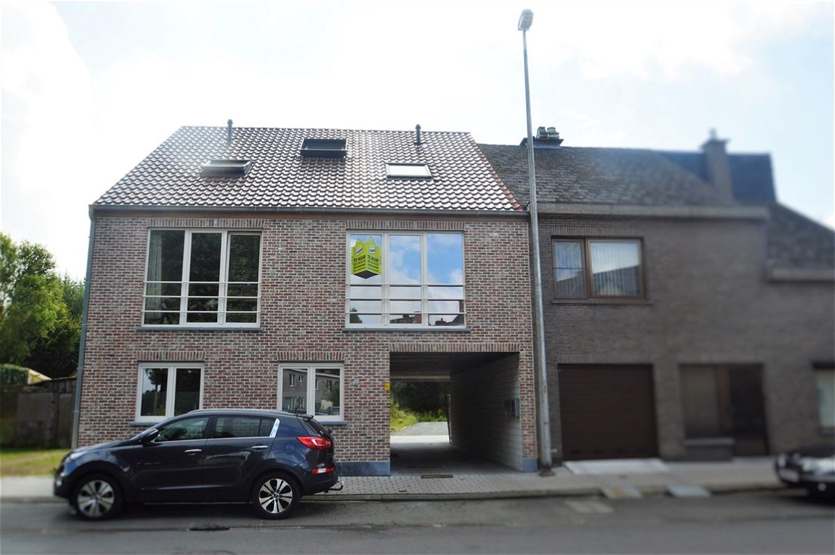 Penthouse te  huur in Sint-Gillis-bij-Dendermonde 9200 760.00€ 2 slaapkamers m² - Zoekertje 1381079
