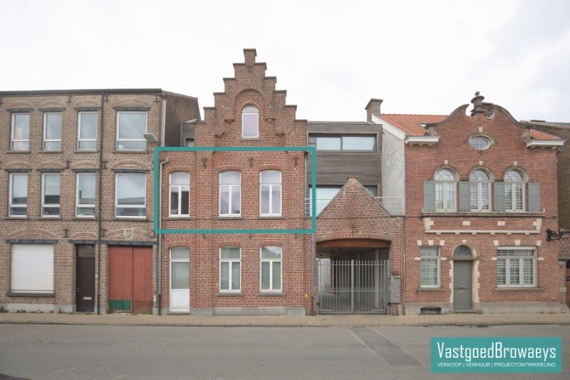 Appartement te  koop in Oudenaarde 9700 275000.00€ 2 slaapkamers 100.00m² - Zoekertje 1381018