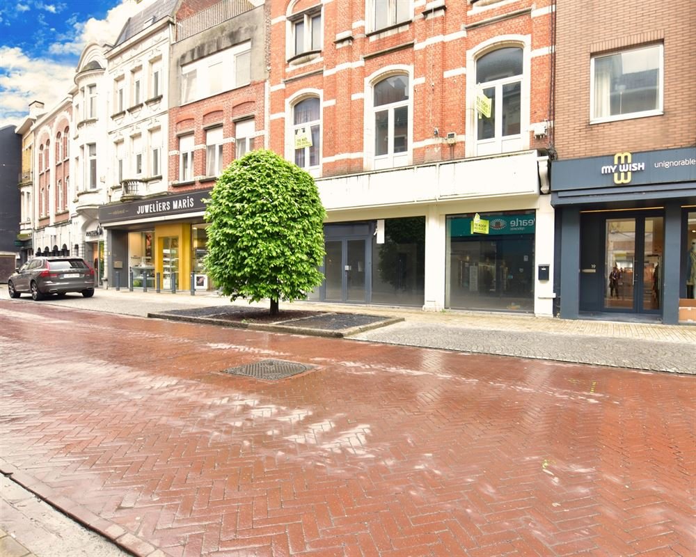 Commerciële ruimte te koop in Dendermonde 9200 379000.00€ 5 slaapkamers 204.00m² - Zoekertje 90686