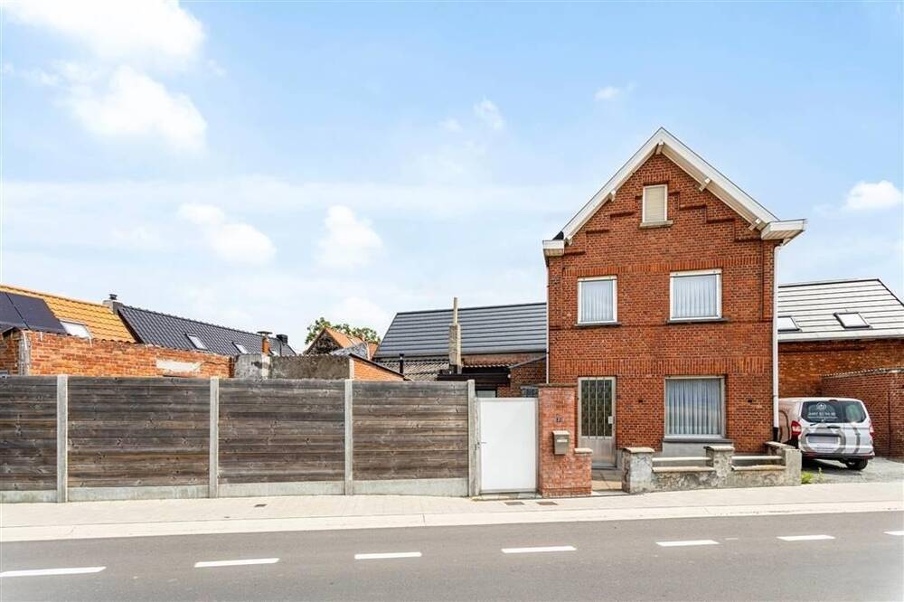 Huis te  koop in Denderbelle 9280 179000.00€ 3 slaapkamers 124.00m² - Zoekertje 1386638