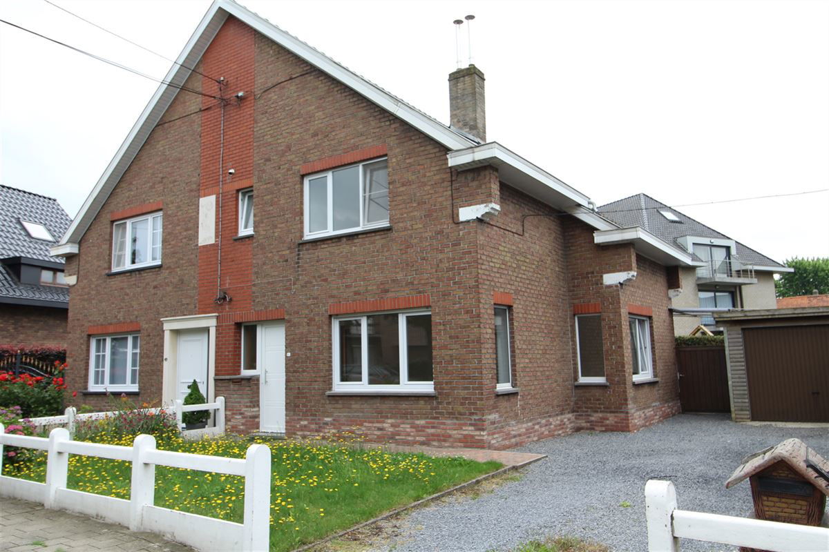 Huis te koop in Oostakker 9041 349000.00€ 3 slaapkamers 130.00m² - Zoekertje 278327