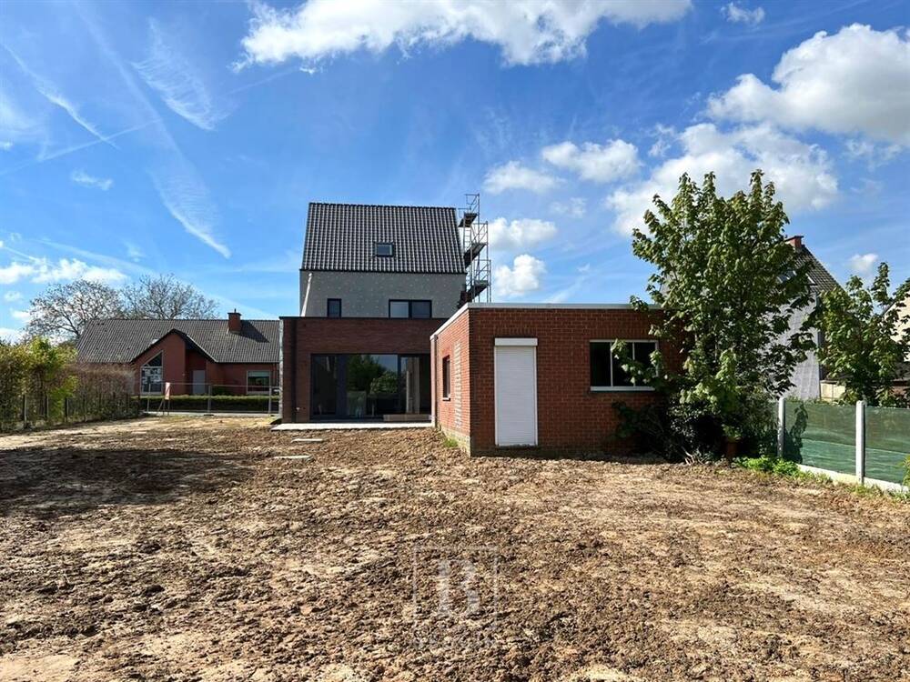 Huis te koop in Oudenaarde 9700 598500.00€ 3 slaapkamers 200.00m² - Zoekertje 278444