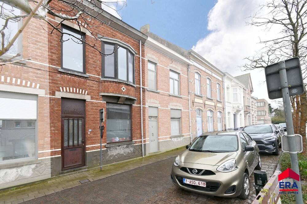 Huis te  koop in Waarschoot 9950 229000.00€ 2 slaapkamers 145.00m² - Zoekertje 1389742