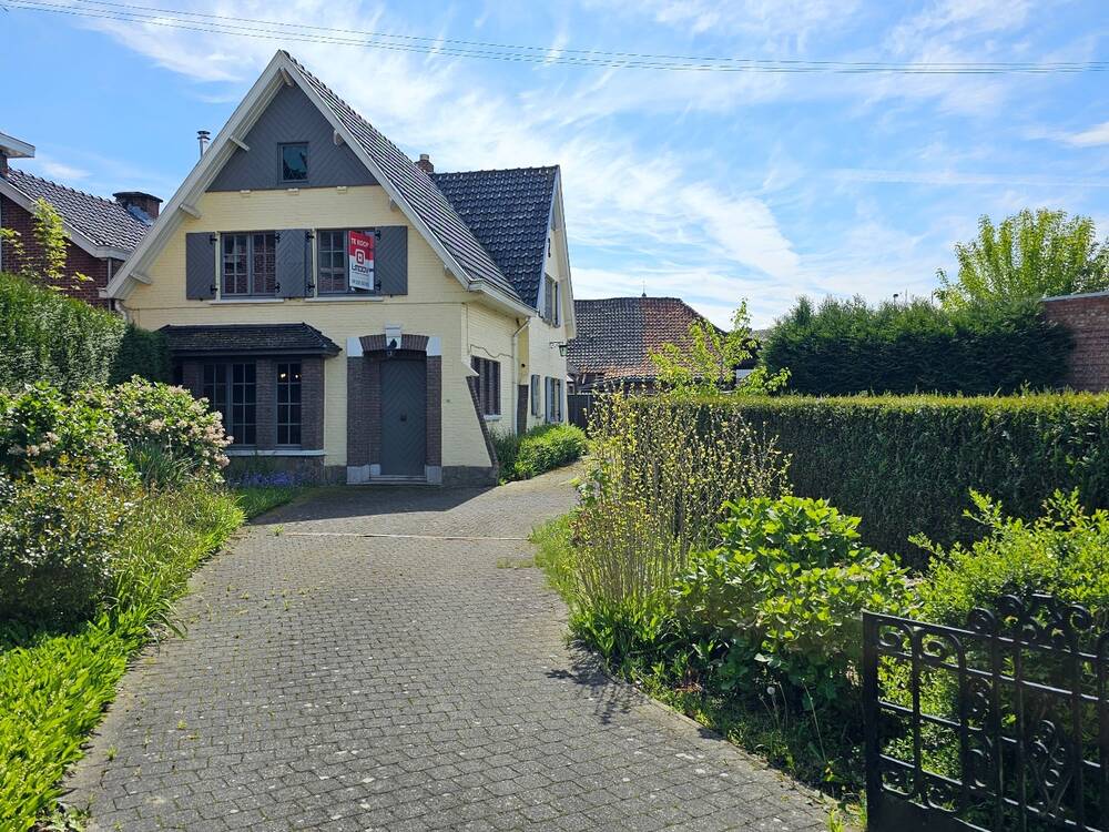 Huis te  koop in Zele 9240 360000.00€ 4 slaapkamers 160.00m² - Zoekertje 1391975