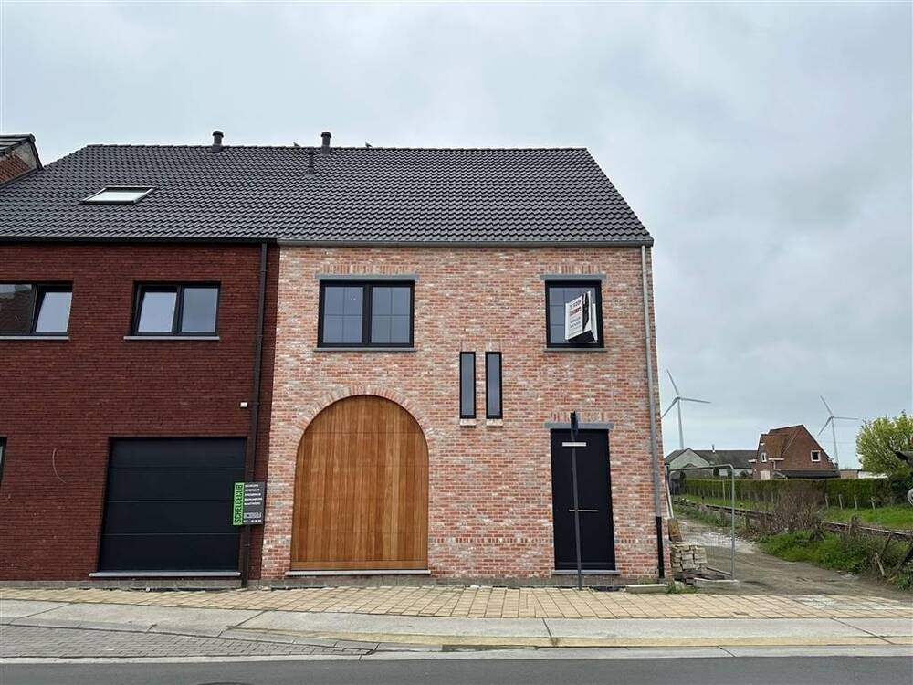 Huis te  koop in Evergem 9940 290000.00€ 4 slaapkamers m² - Zoekertje 1392541