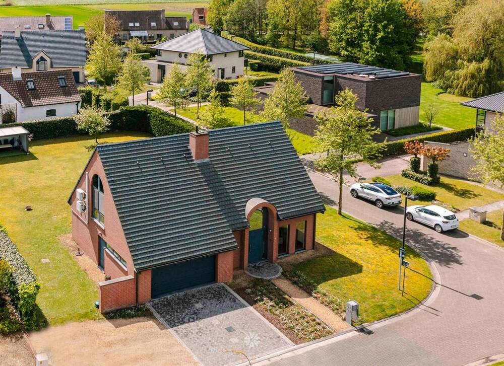 Huis te koop in Ertvelde 9940 595000.00€ 4 slaapkamers 218.00m² - Zoekertje 91090