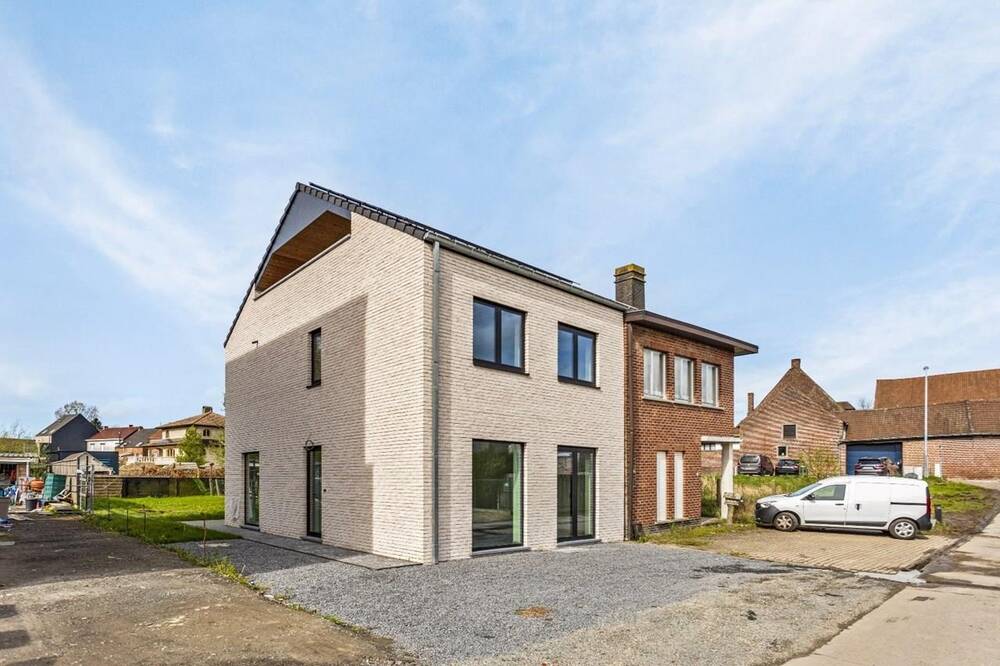 Huis te  koop in Appelterre-Eichem 9400 399000.00€ 4 slaapkamers 172.00m² - Zoekertje 1397268