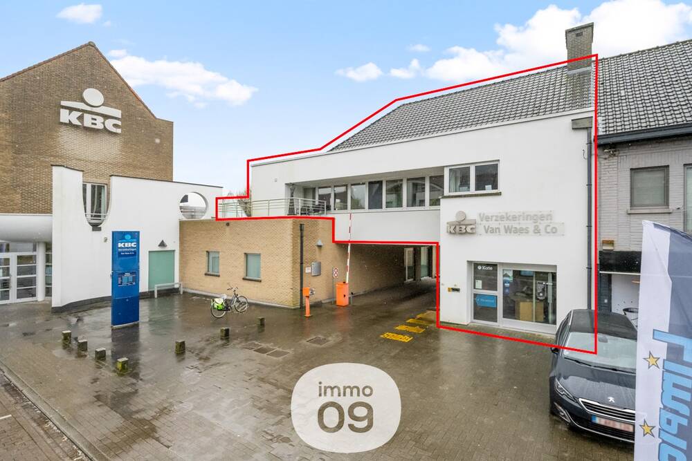 Huis te  koop in Lochristi 9080 699000.00€ 3 slaapkamers 240.00m² - Zoekertje 278737