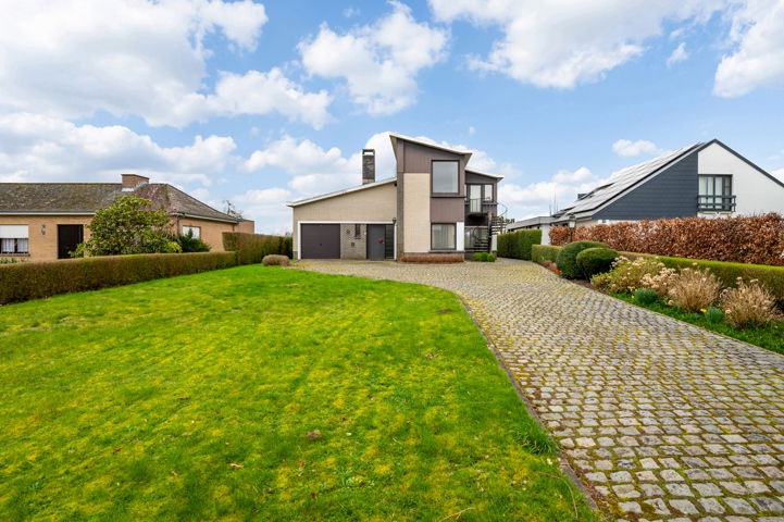 Huis te  koop in Lierde 9570 375000.00€ 4 slaapkamers 248.00m² - Zoekertje 278745