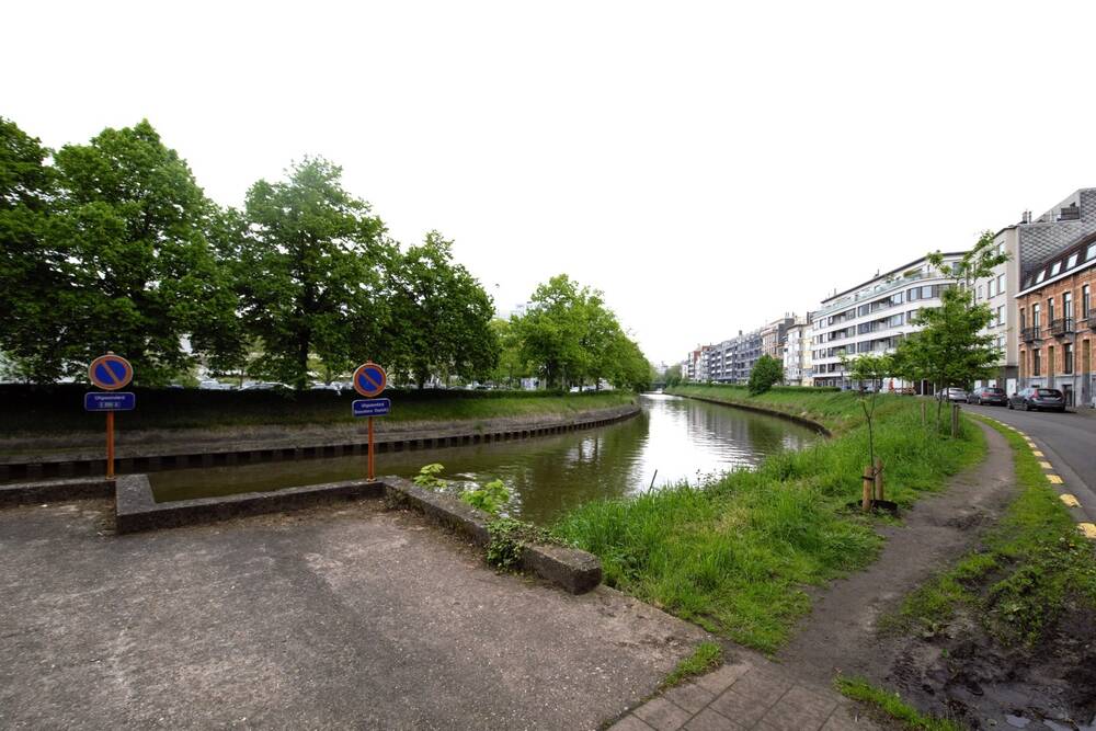Parking & garage te  huur in Gent 9000 90.00€  slaapkamers m² - Zoekertje 278865