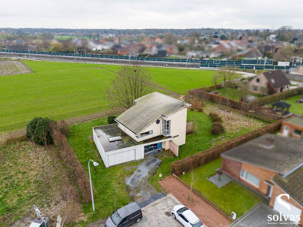 Huis te koop in Aalter 9880 350000.00€ 4 slaapkamers 187.00m² - Zoekertje 278993