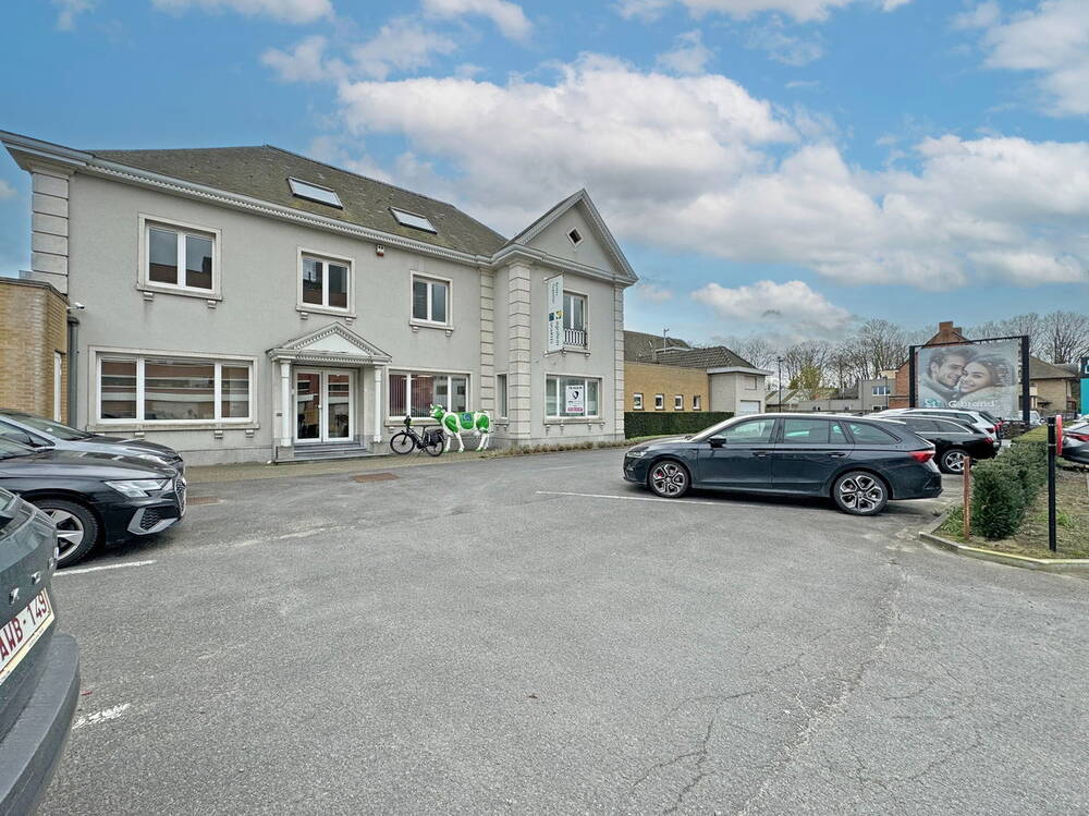 Kantoor te huur in Deinze 9800 6500.00€ slaapkamers 995.00m² - Zoekertje 279173