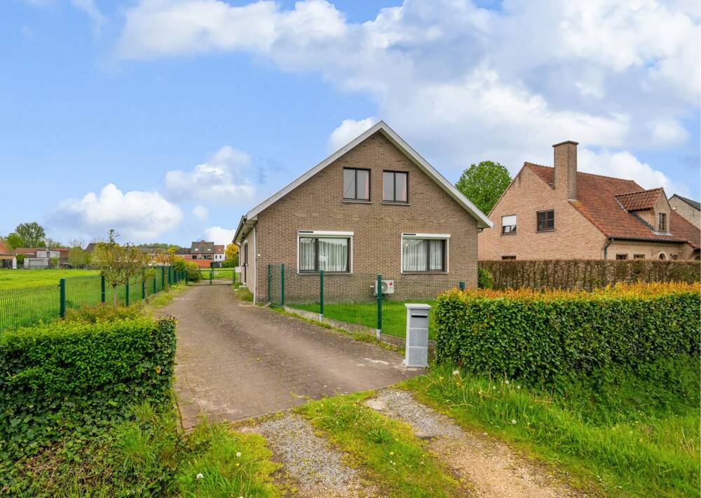 Bungalow te koop in Wetteren 9230 310000.00€ 3 slaapkamers m² - Zoekertje 279227