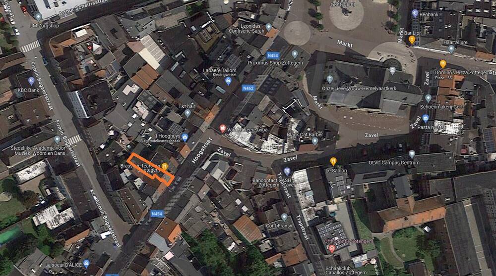 Commerciële ruimte te koop in Zottegem 9620 220000.00€ slaapkamers m² - Zoekertje 92961