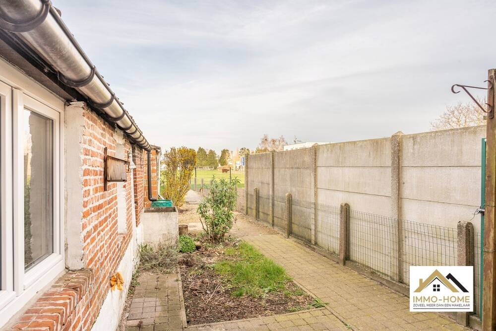 Huis te koop in Lochristi 9080 229000.00€ 2 slaapkamers 97.00m² - Zoekertje 279390