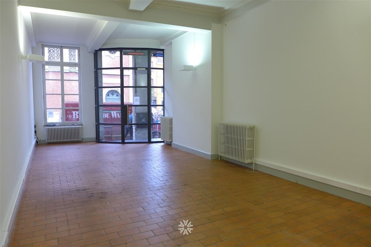 Commerciële ruimte te huur in Gent 9000 950.00€ slaapkamers 90.00m² - Zoekertje 93575