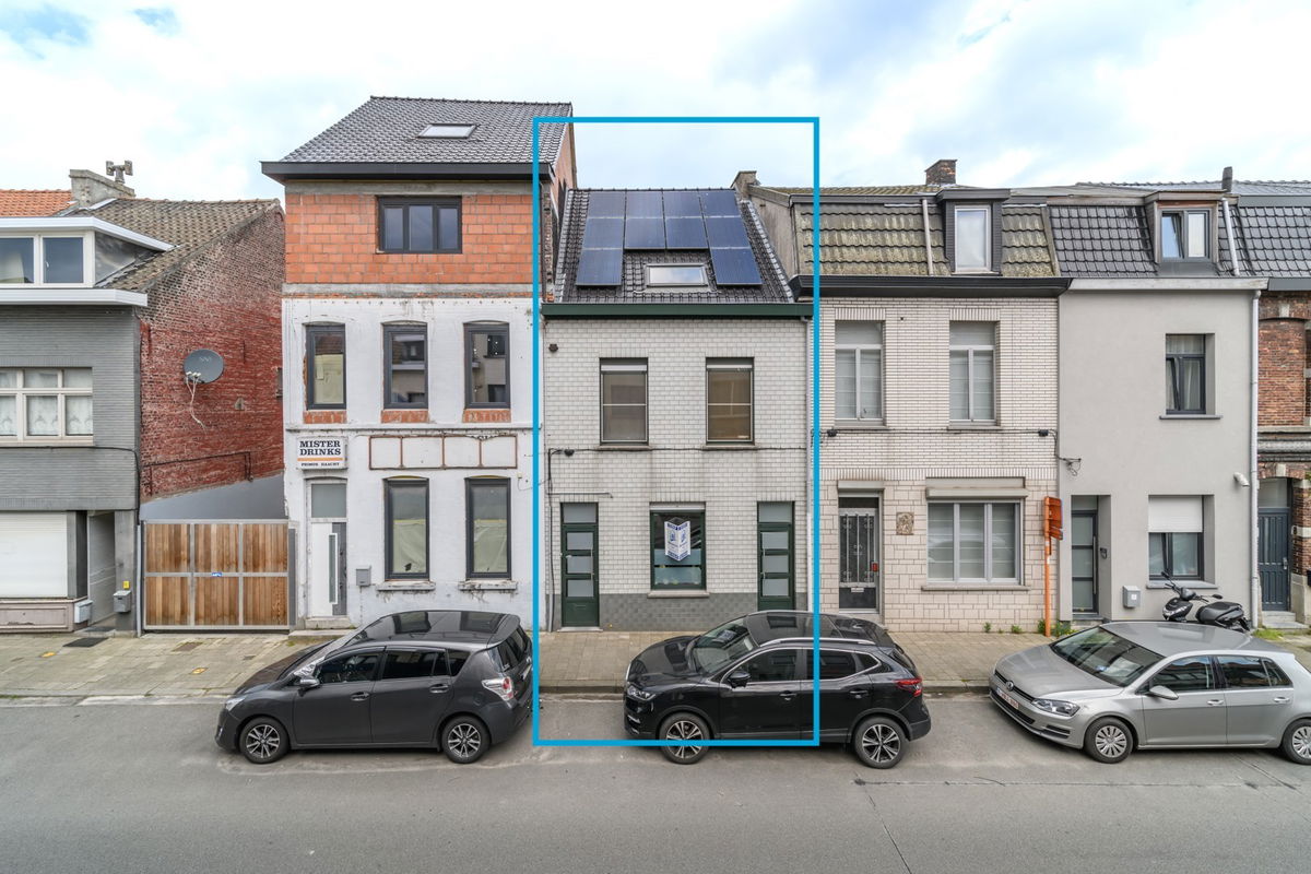 Huis te  koop in Wondelgem 9032 349000.00€ 4 slaapkamers 174.00m² - Zoekertje 279654