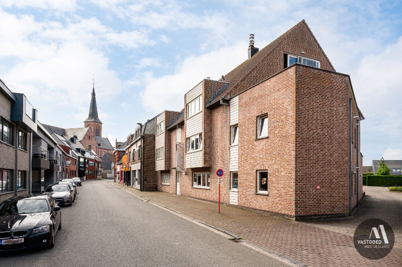 Appartement te koop in Knesselare 9910 225000.00€ 1 slaapkamers m² - Zoekertje 279839