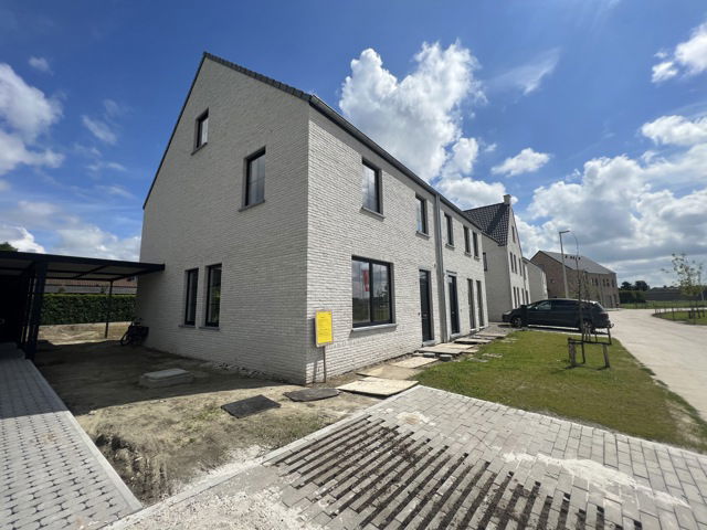 Huis te  huur in Astene 9800 1350.00€ 3 slaapkamers 185.00m² - Zoekertje 280080