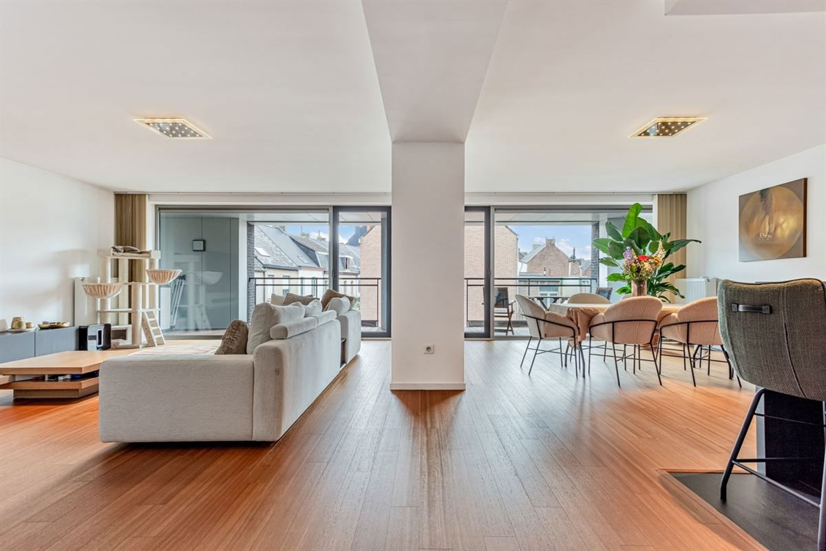 Appartement te koop in Denderleeuw 9470 375000.00€ 2 slaapkamers 152.00m² - Zoekertje 280179