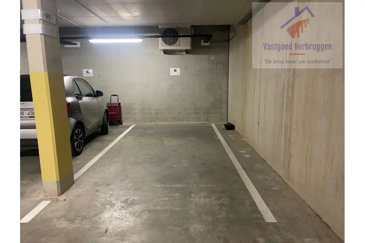 Parking & garage te  koop in Aalst 9300 23500.00€  slaapkamers m² - Zoekertje 102095