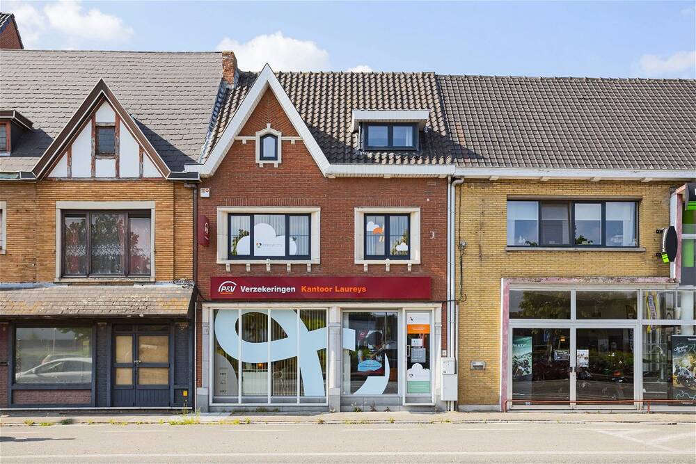 Kantoor te koop in Lokeren 9160 399000.00€ slaapkamers 204.00m² - Zoekertje 104326