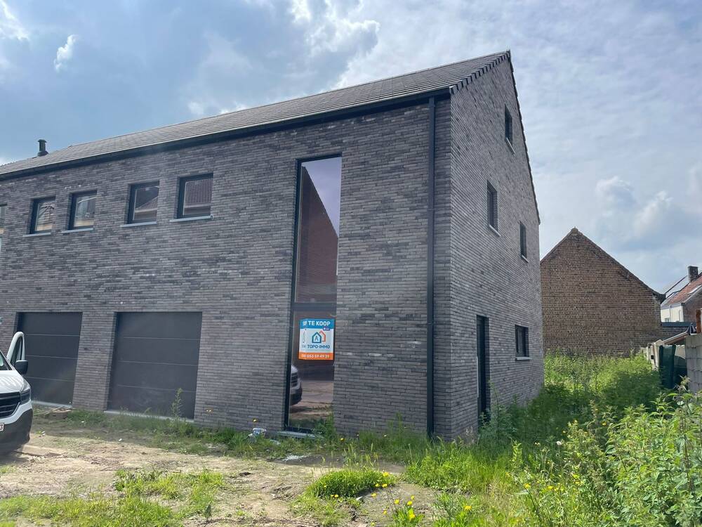 Huis te  koop in Denderleeuw 9470 289000.00€ 3 slaapkamers 180.00m² - Zoekertje 104893