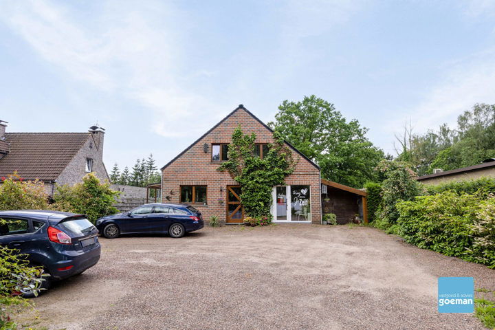 Huis te  koop in Dendermonde 9200 460000.00€ 4 slaapkamers 193.00m² - Zoekertje 280624