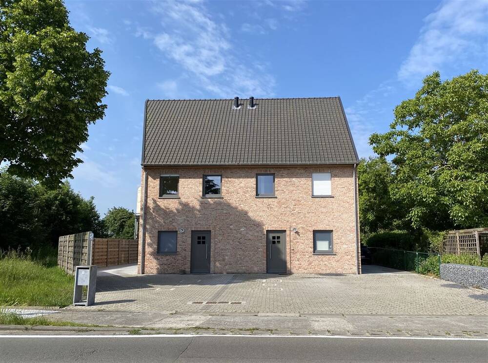 Huis te huur in Assenede 9960 1175.00€ 2 slaapkamers m² - Zoekertje 280994