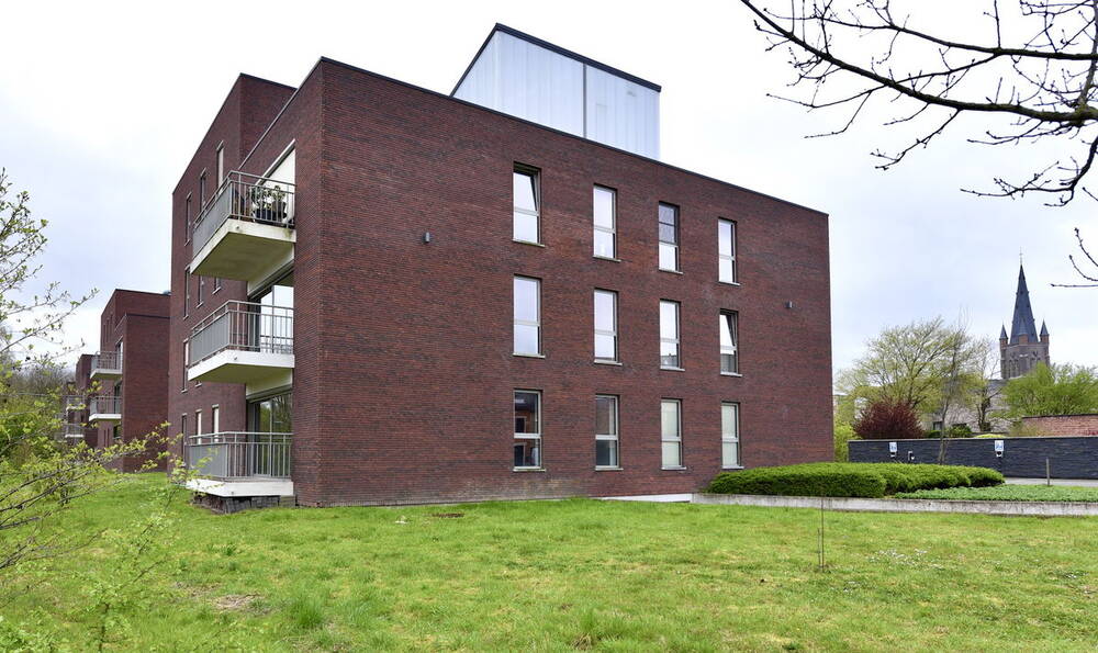 Appartement te koop in Eeklo 9900 205000.00€ 1 slaapkamers 70.00m² - Zoekertje 281194