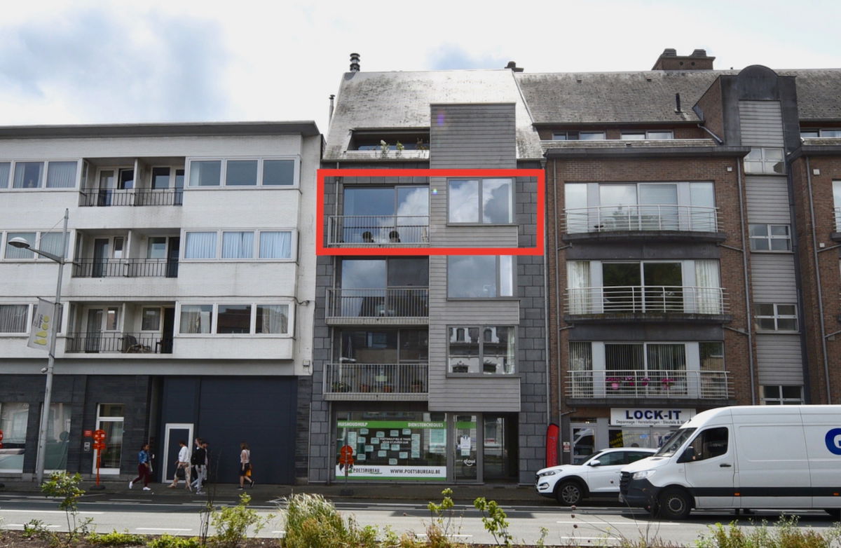 Appartement te koop in Eeklo 9900 285000.00€ 2 slaapkamers 110.00m² - Zoekertje 281195