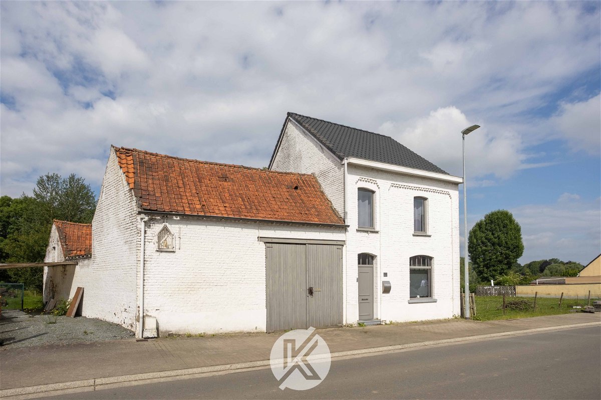 Huis te  koop in Herzele 9550 258000.00€ 3 slaapkamers 155.00m² - Zoekertje 112038