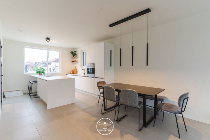 Huis te  koop in Astene 9800 588500.00€ 3 slaapkamers 141.00m² - Zoekertje 281401